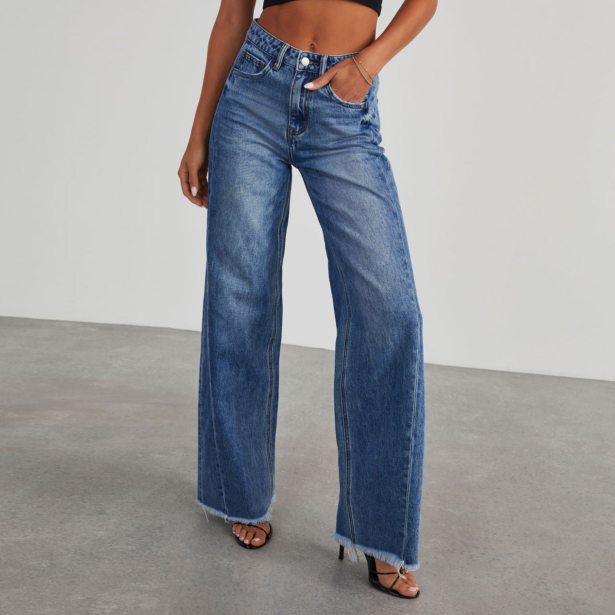 Jean taille haute tendance avec poches, coupe slim confortable, pantalon droit à jambes larges,