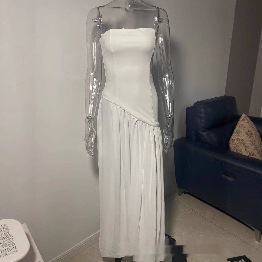 Robe moulante à fermeture éclair contrastée au tempérament affirmé